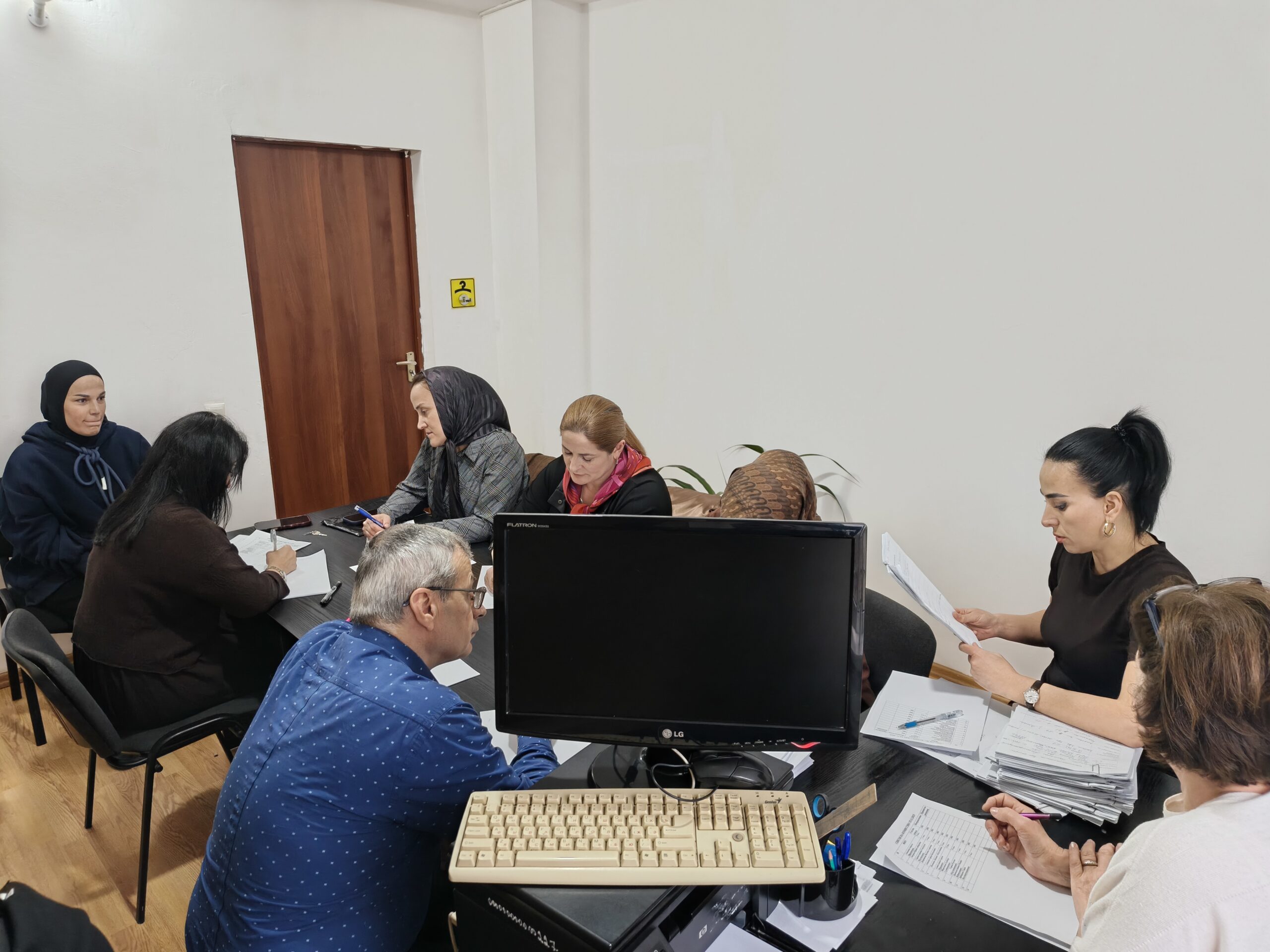 0-4096x3072-0-0-{}-0-24#